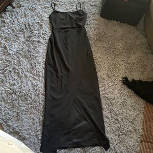 Lulus black midi dress